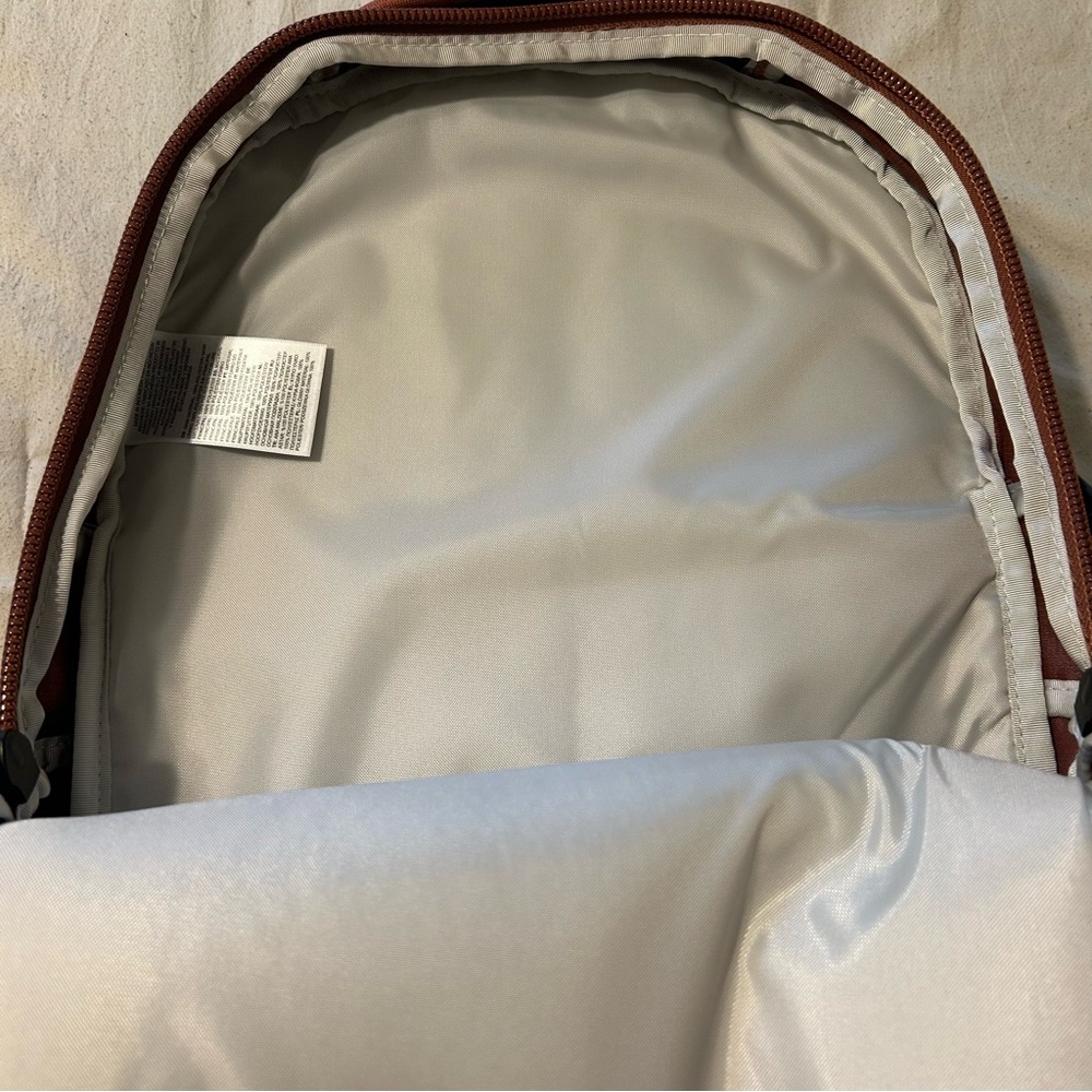 The North Face Borealis Women's Backpack New with Tags - Picture 6 of 10